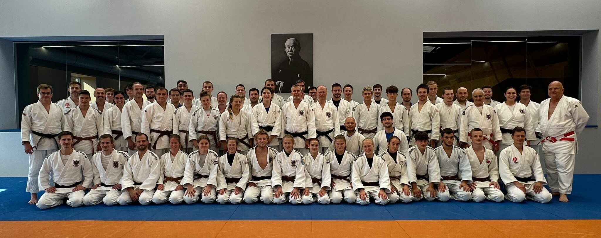Mehr über den Artikel erfahren Kata Seminar Olympia-Zentrum Linz