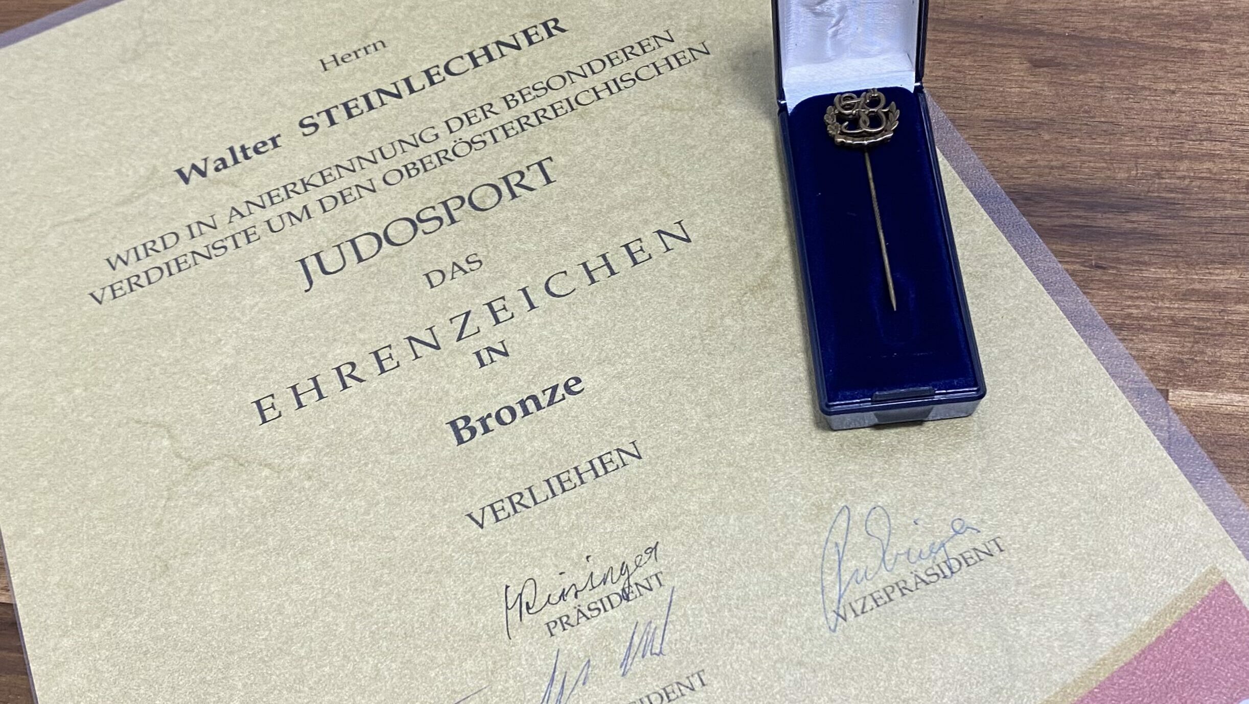 Mehr über den Artikel erfahren Generalversammlung des Judo Landesverbands – Ehrung für Walter Steinlechner