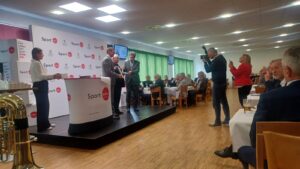 Mehr über den Artikel erfahren Rudolf Eckersberger als Konsulent für Sport in Oberösterreich ausgezeichnet