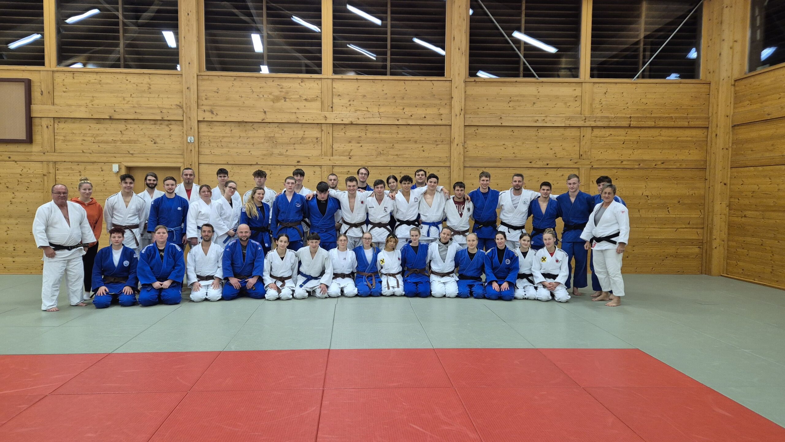 Du betrachtest gerade Julia Strassmaier bereichert unser Trainerteam